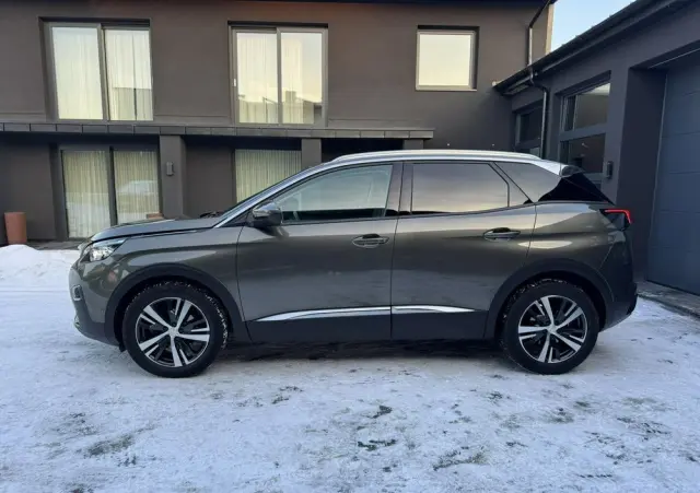 PEUGEOT 3008 1.6 PureTech GPF Allure S&S EAT8