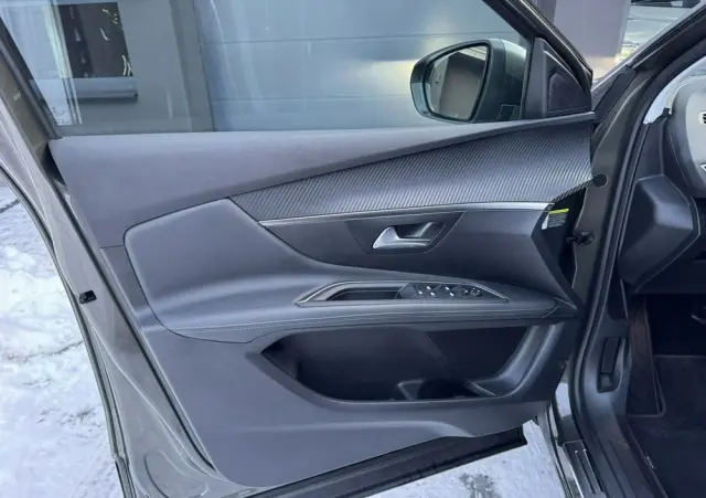 PEUGEOT 3008 1.6 PureTech GPF Allure S&S EAT8