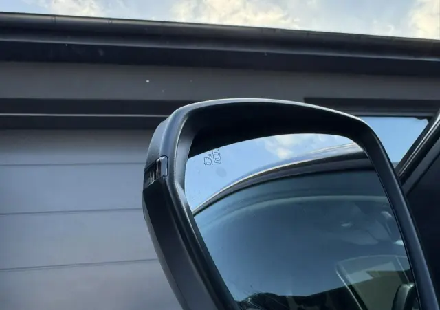 PEUGEOT 3008 1.6 PureTech GPF Allure S&S EAT8