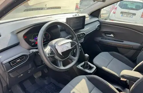 DACIA Jogger 