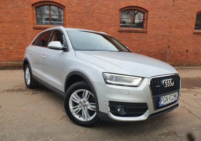AUDI Q3 2.0 TDI Quattro Design S tronic
