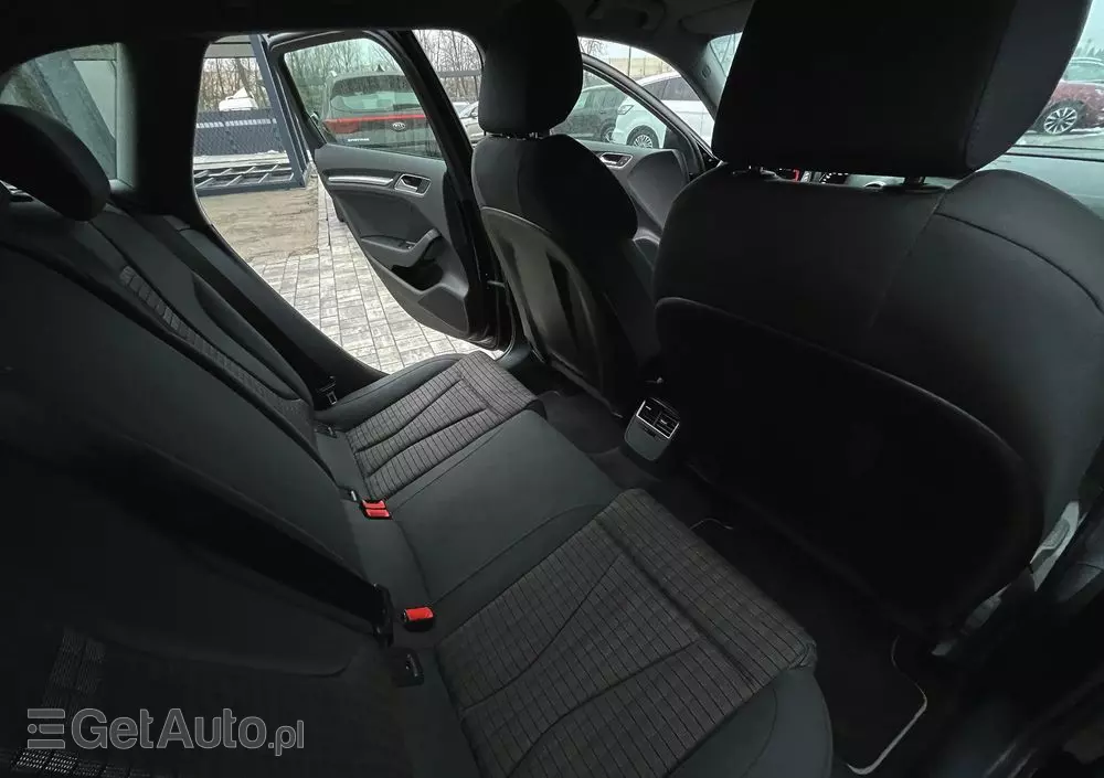 AUDI A3 35 TDI Sportback S tronic S line