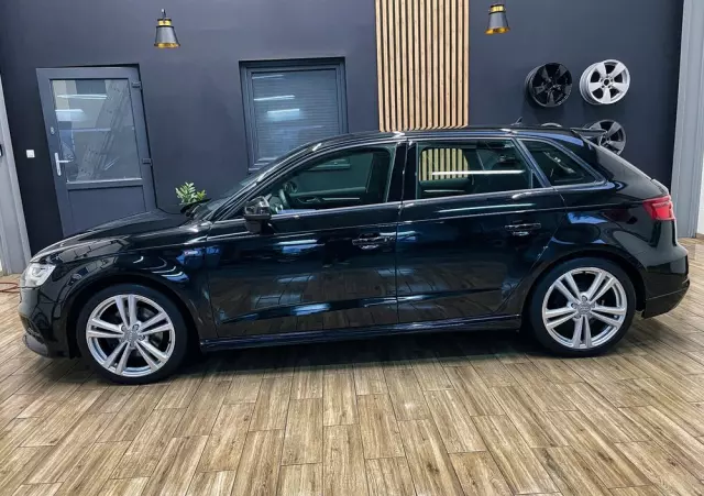 AUDI A3 35 TDI Sportback S tronic S line