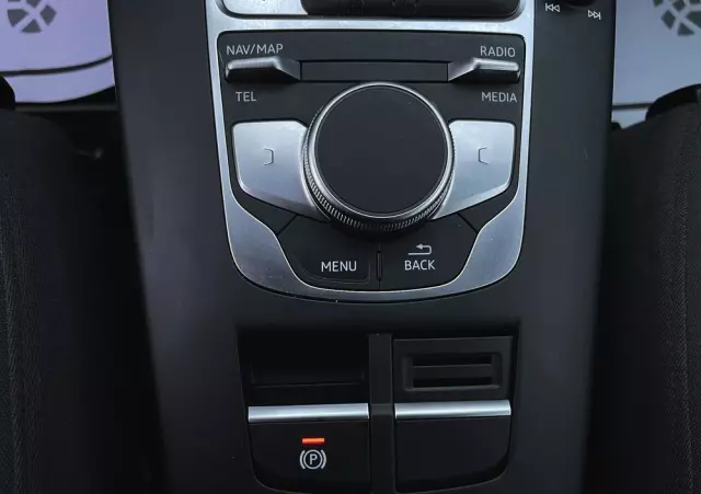 AUDI A3 35 TDI Sportback S tronic S line