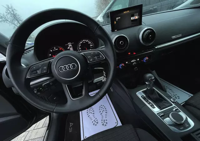 AUDI A3 35 TDI Sportback S tronic S line