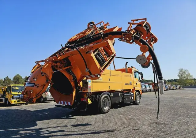 MAN Wiedemann SUPER 2000 4x2 WUKO RECYKLING do zbierania odpadów 