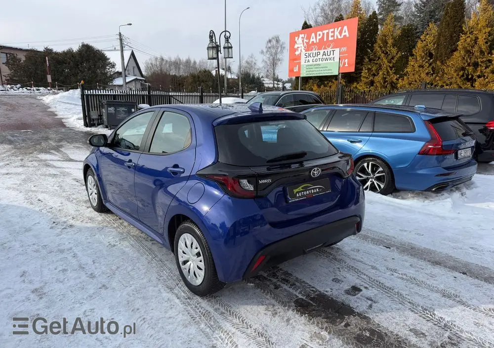 TOYOTA Yaris 1.5 Comfort