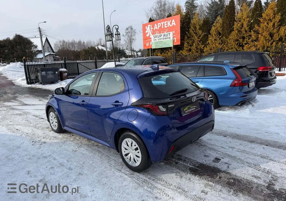 TOYOTA Yaris 1.5 Comfort