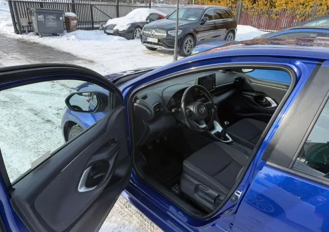 TOYOTA Yaris 1.5 Comfort