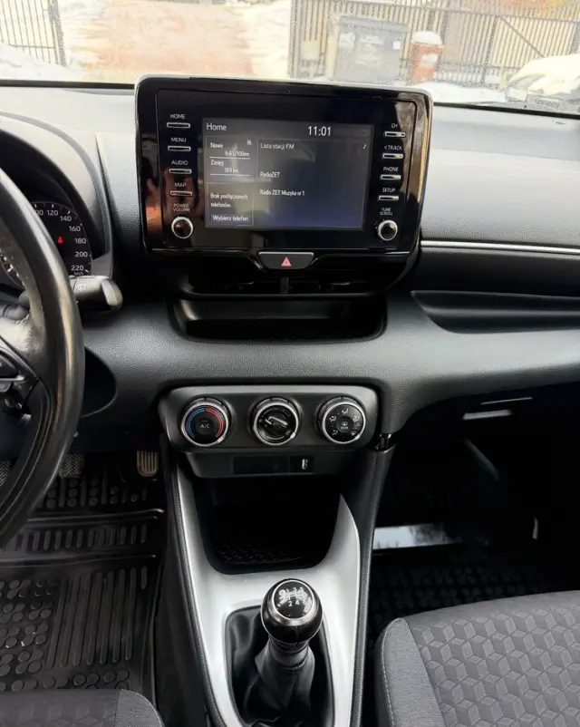 TOYOTA Yaris 1.5 Comfort