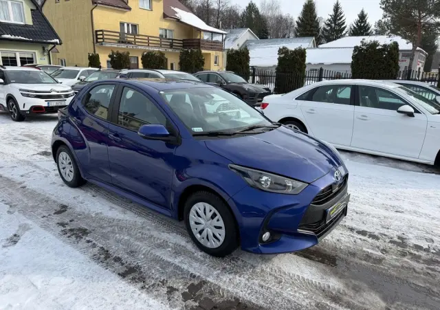 TOYOTA Yaris 1.5 Comfort