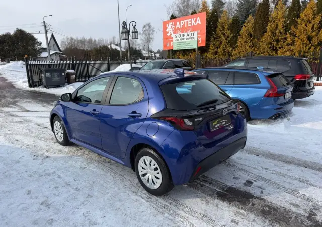 TOYOTA Yaris 1.5 Comfort