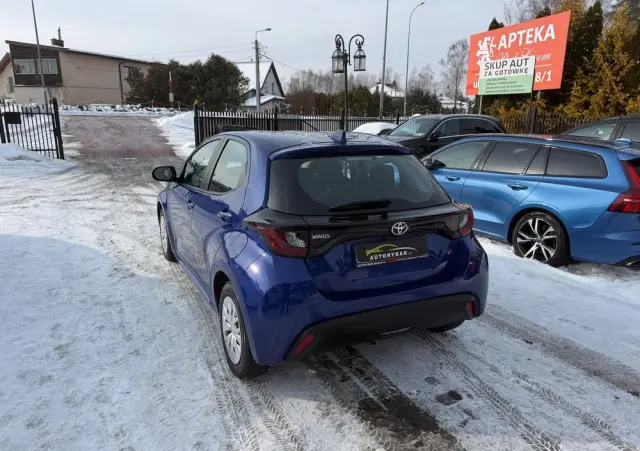 TOYOTA Yaris 1.5 Comfort