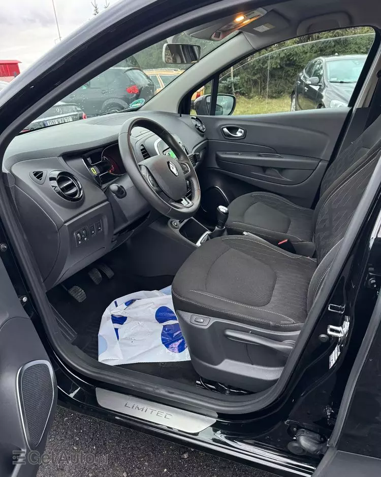 RENAULT Captur (ENERGY) TCe 90 LIMITED