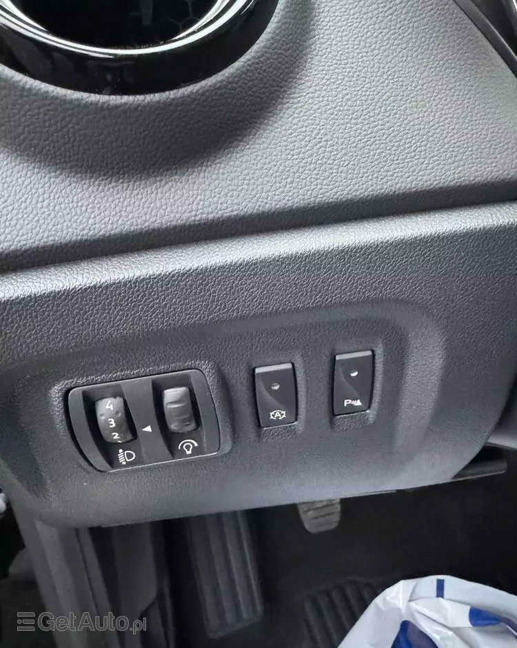 RENAULT Captur (ENERGY) TCe 90 LIMITED