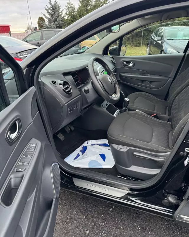 RENAULT Captur (ENERGY) TCe 90 LIMITED