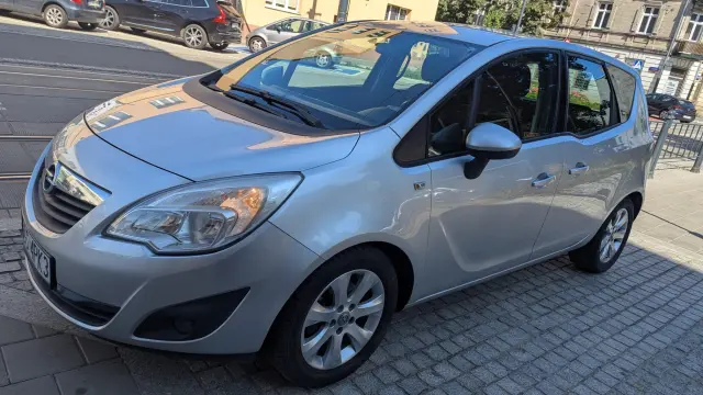 OPEL Meriva 
