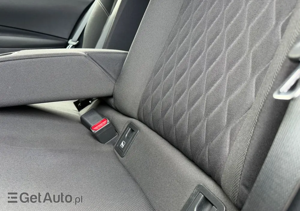 TOYOTA Corolla 1.5 Comfort