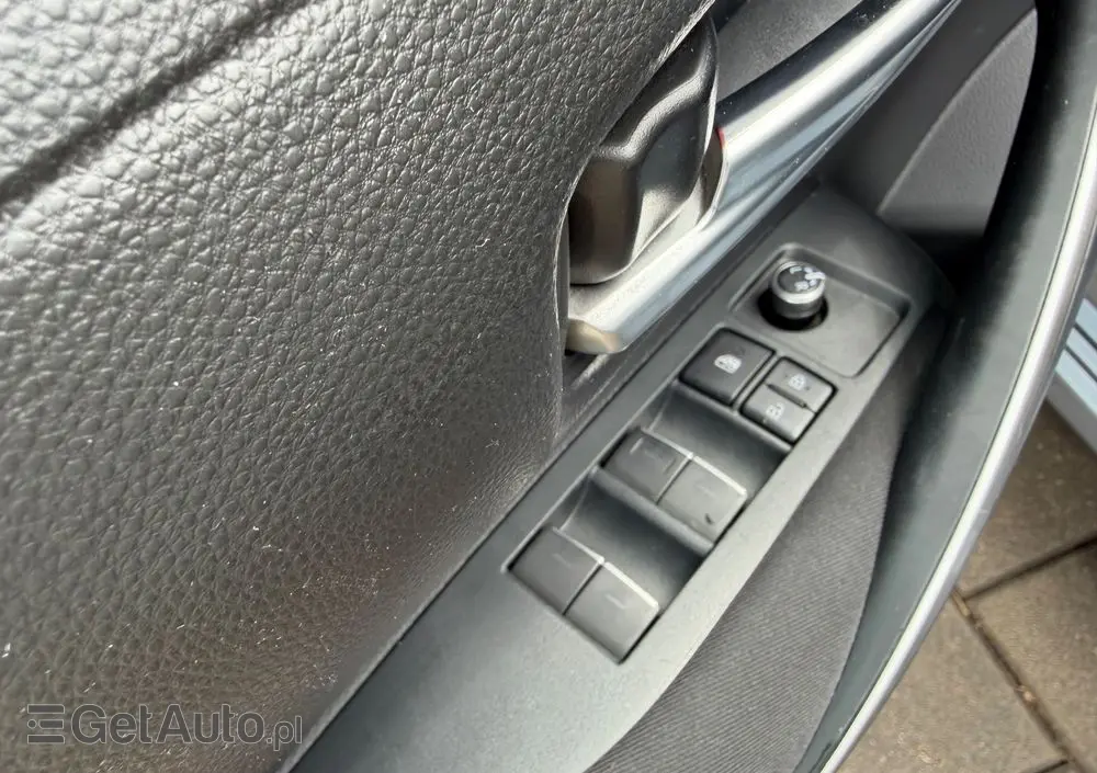 TOYOTA Corolla 1.5 Comfort