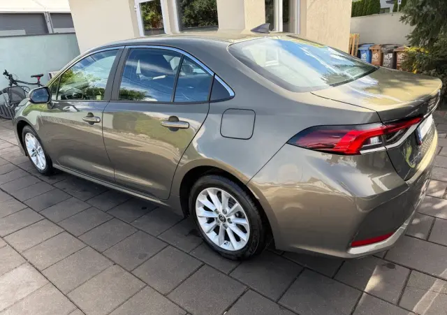 TOYOTA Corolla 1.5 Comfort