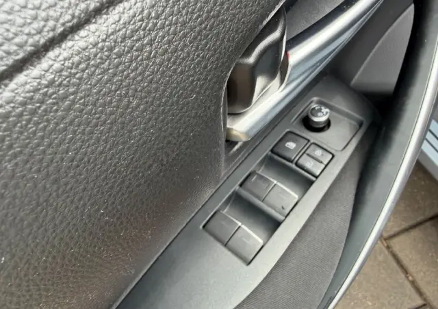 TOYOTA Corolla 1.5 Comfort