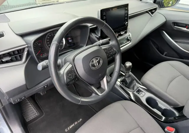 TOYOTA Corolla 1.5 Comfort