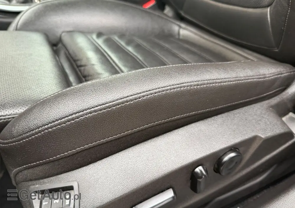 OPEL Insignia 2.0 Business Innovation