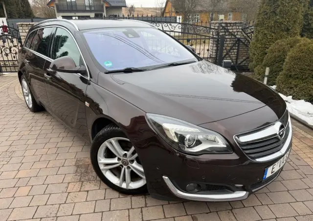 OPEL Insignia 2.0 Business Innovation