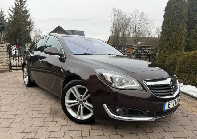 OPEL Insignia 2.0 Business Innovation