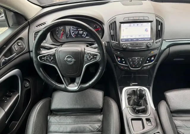 OPEL Insignia 2.0 Business Innovation