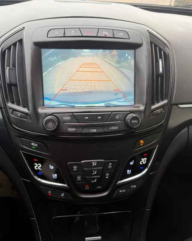 OPEL Insignia 2.0 Business Innovation