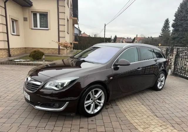 OPEL Insignia 2.0 Business Innovation