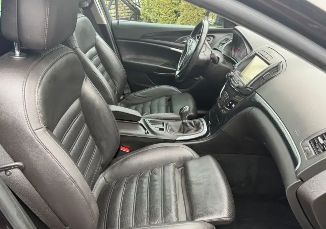 OPEL Insignia 2.0 Business Innovation