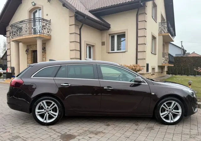 OPEL Insignia 2.0 Business Innovation