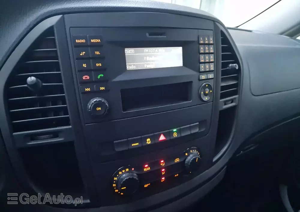 MERCEDES-BENZ Vito 114 CDI Tourer Kompakt HA SELECT