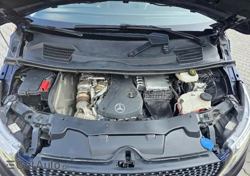 MERCEDES-BENZ Vito 114 CDI Tourer Kompakt HA SELECT