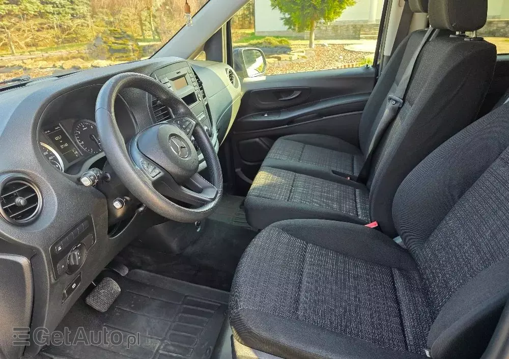 MERCEDES-BENZ Vito 114 CDI Tourer Kompakt HA SELECT