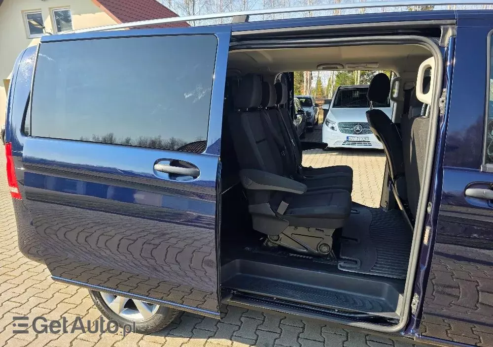 MERCEDES-BENZ Vito 114 CDI Tourer Kompakt HA SELECT