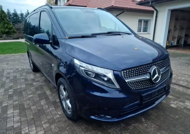 MERCEDES-BENZ Vito 114 CDI Tourer Kompakt HA SELECT