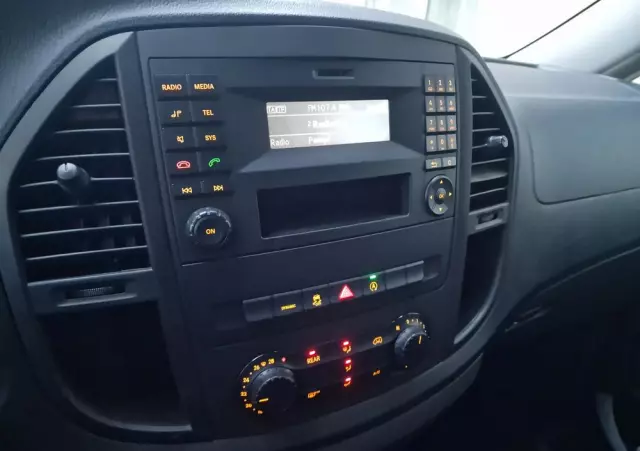 MERCEDES-BENZ Vito 114 CDI Tourer Kompakt HA SELECT