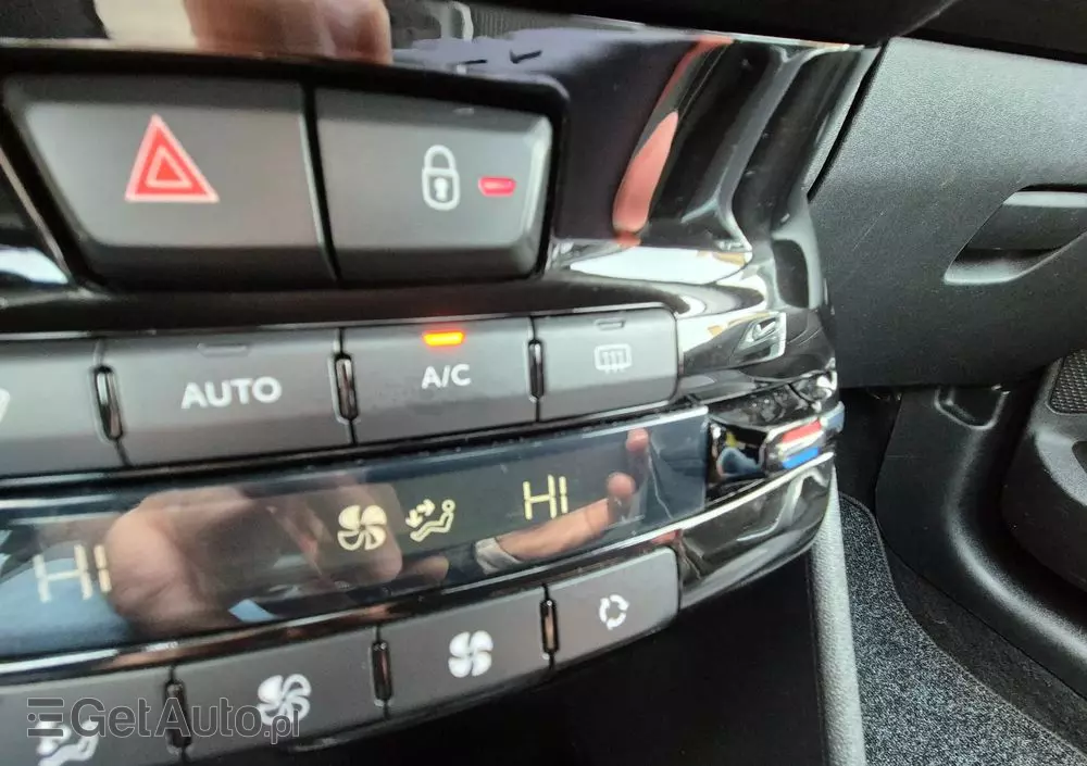 PEUGEOT 2008 1.2 Pure Tech Crossway S&S EAT6