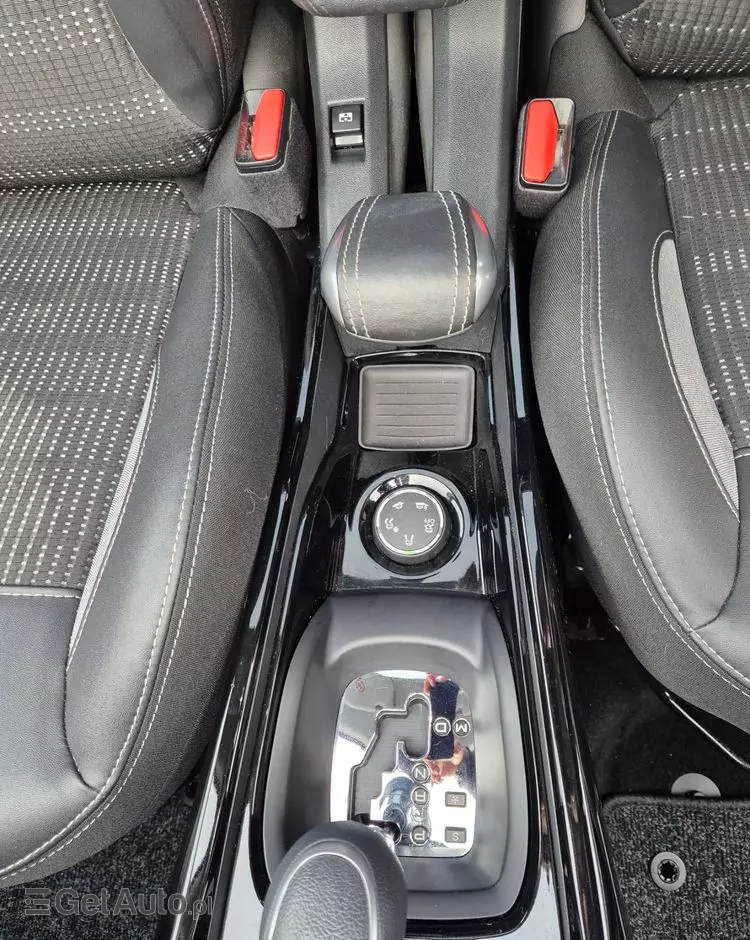 PEUGEOT 2008 1.2 Pure Tech Crossway S&S EAT6