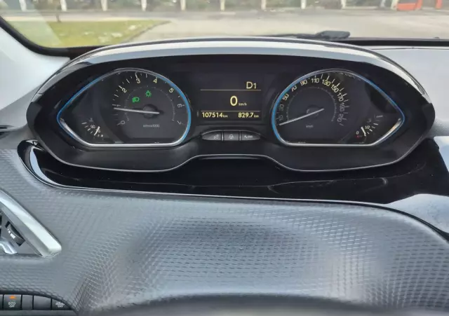 PEUGEOT 2008 1.2 Pure Tech Crossway S&S EAT6