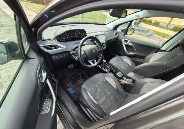 PEUGEOT 2008 1.2 Pure Tech Crossway S&S EAT6