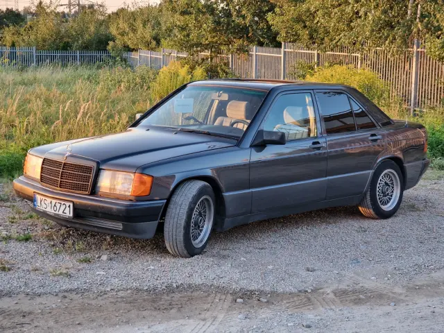 MERCEDES-BENZ W 201 (190) 