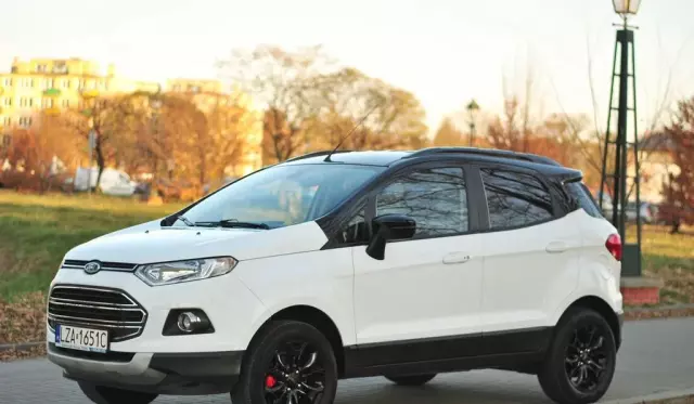 FORD EcoSport 