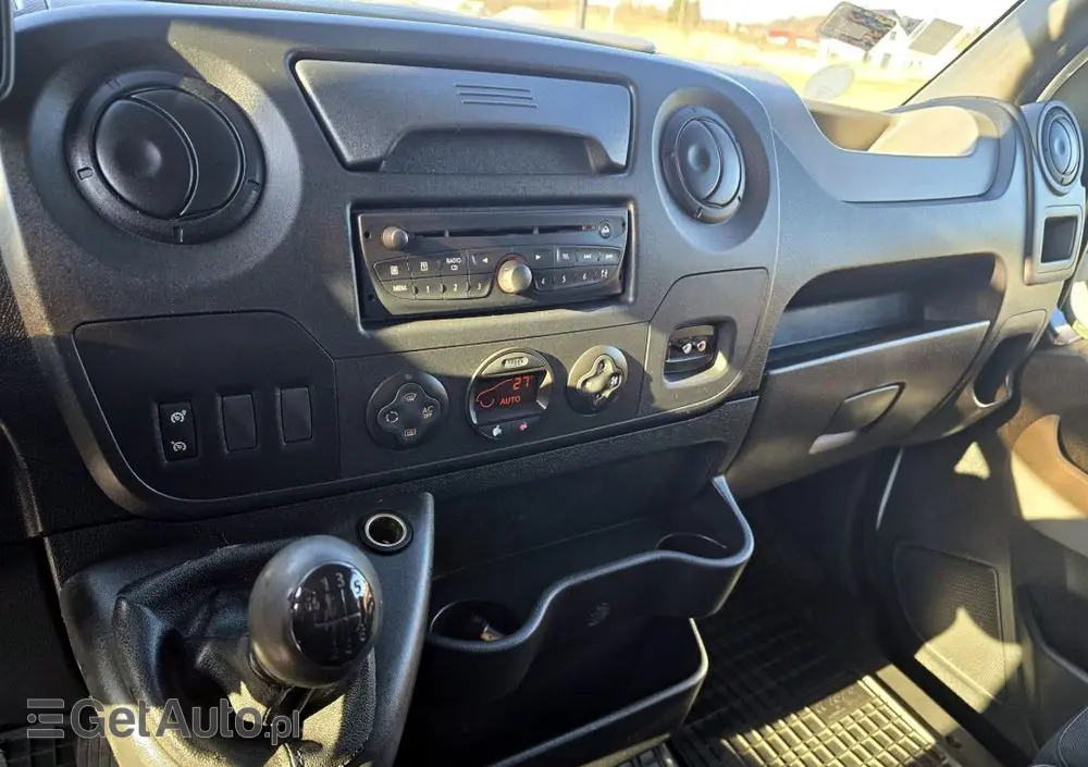 RENAULT Master 
