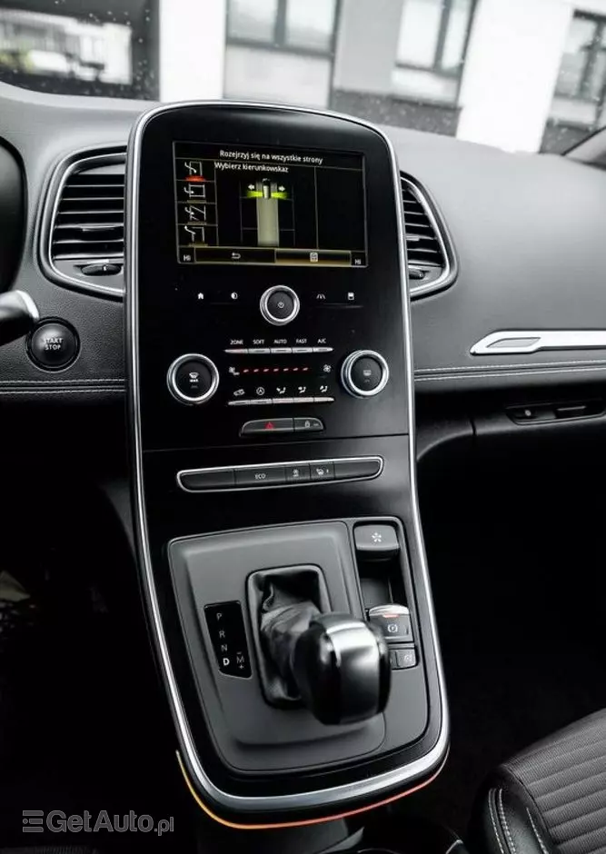 RENAULT Grand Scenic 