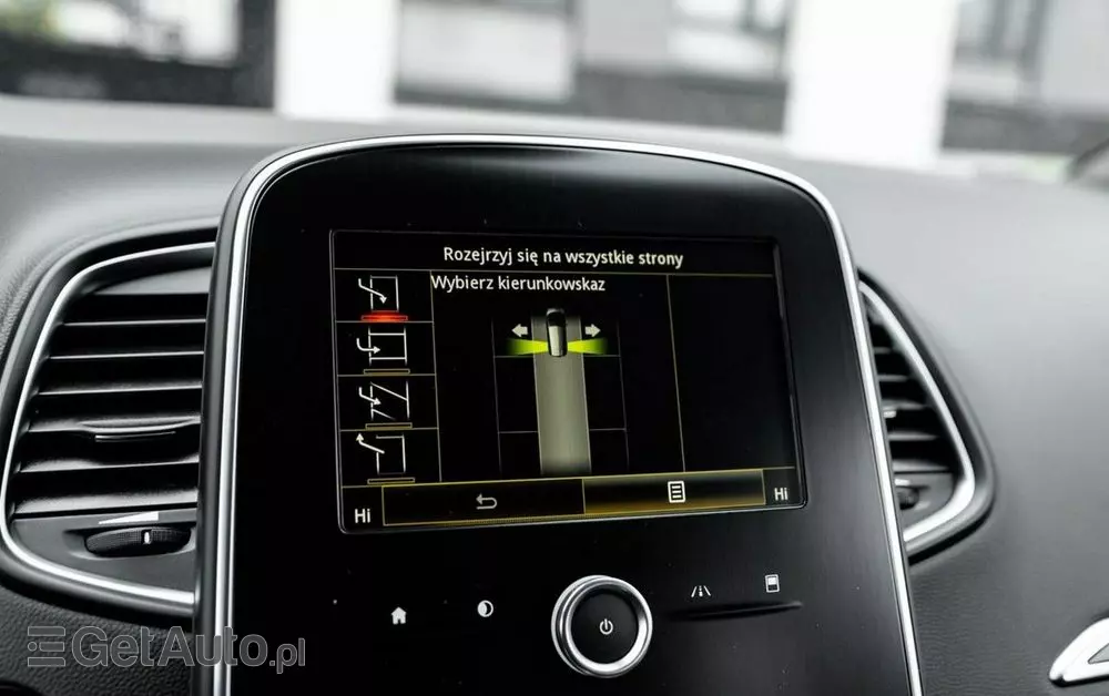 RENAULT Grand Scenic 