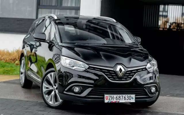 RENAULT Grand Scenic 